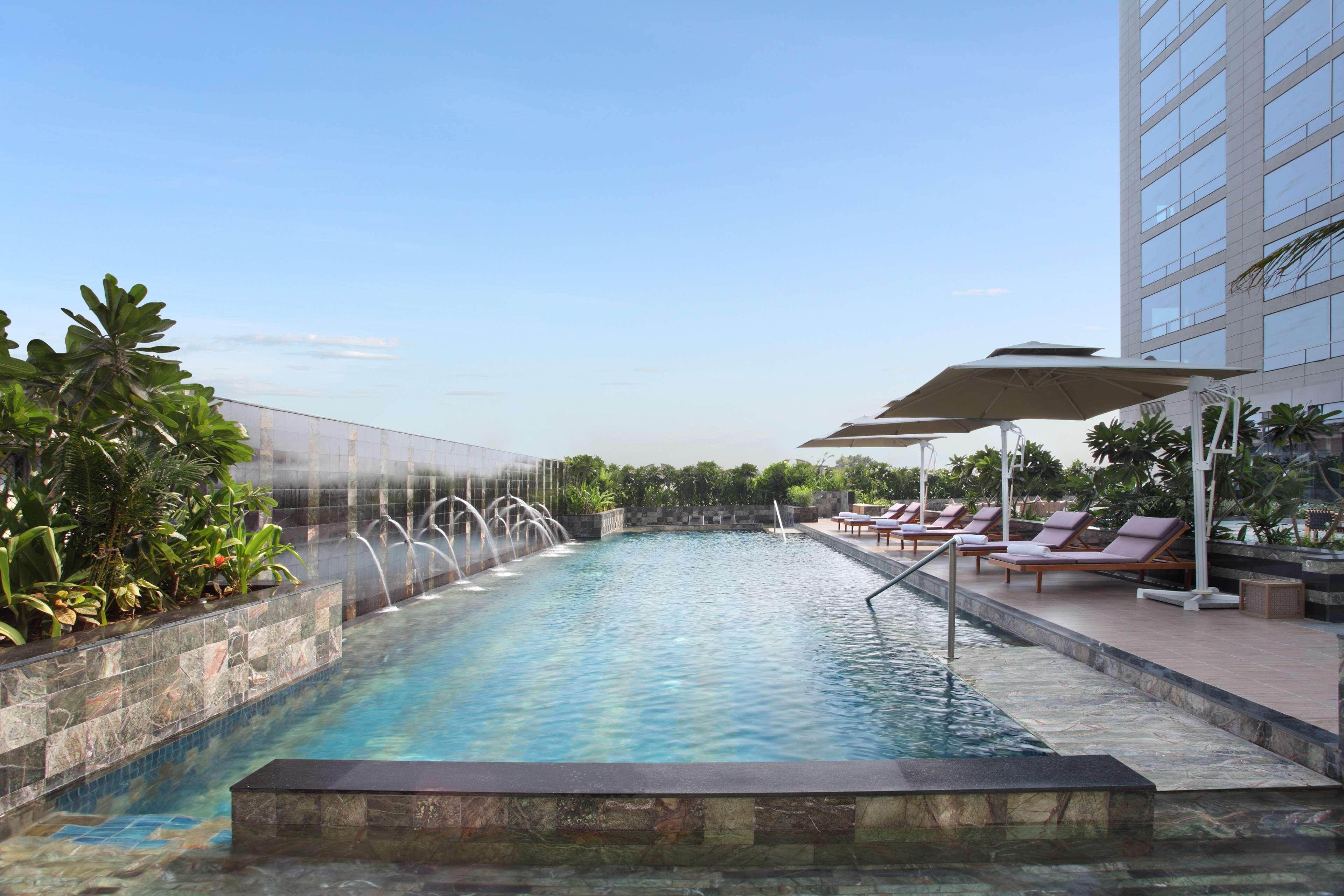 Hyatt Regency Ahmedabad Hotel Exterior foto The Park, Hyderabad